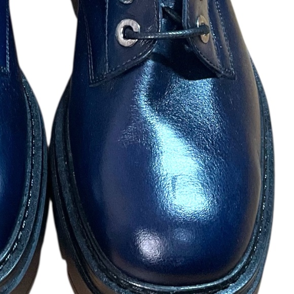 NWOT L’INTERVALLE Genuine Leather Navy Blue Lace Up Boots Size 7 - Picture 8 of 11